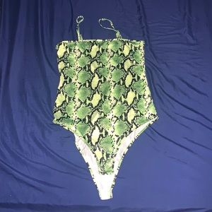 Women’s bodysuit from Shein. Size L.